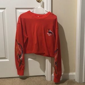 Orange sweatshirt with long sleeve embroidered!